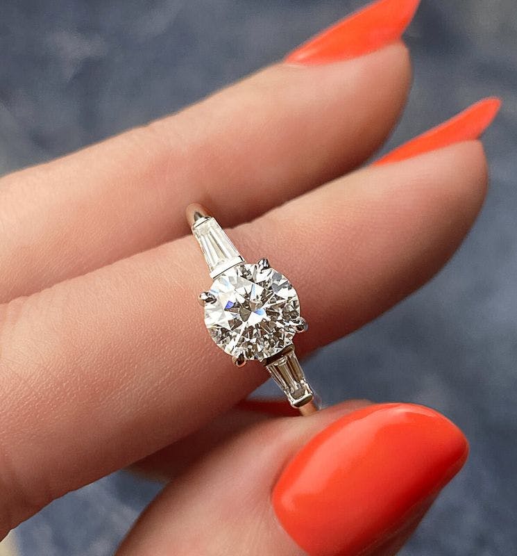 The Allure of Vintage Engagement Rings &#038; Antique Diamonds