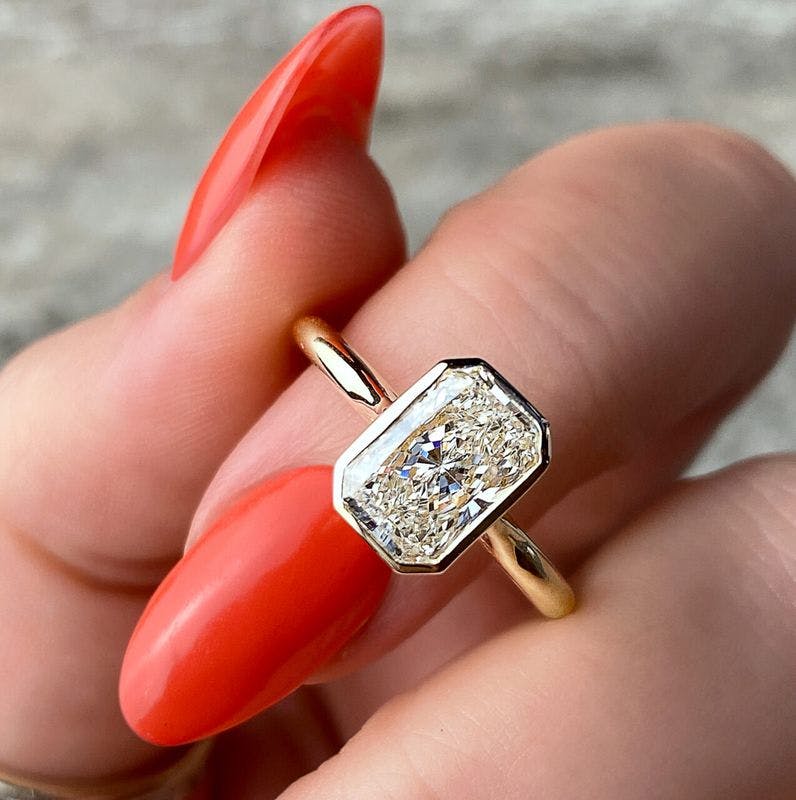 How to Shop for a Salt and Pepper Diamond